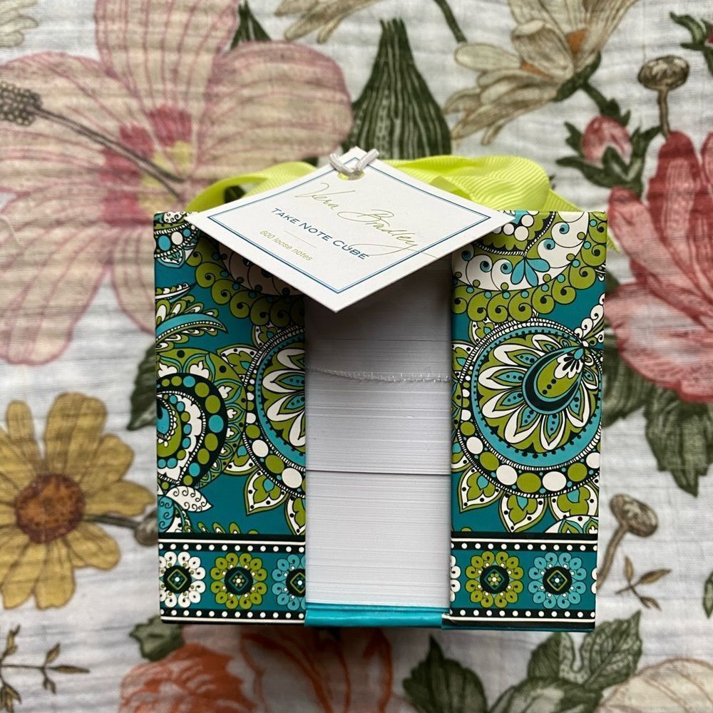 Vera Bradley Green and Blue Paisley Note Cube